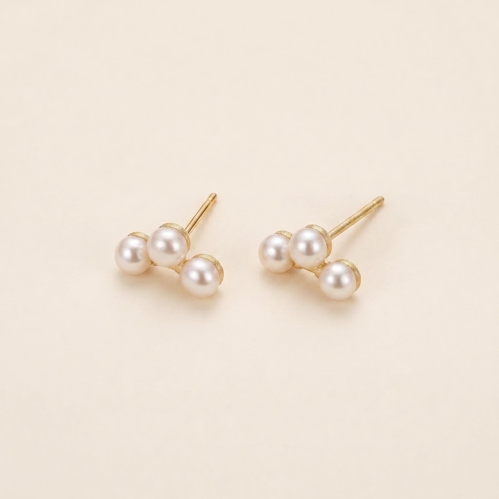 Trio Freshwater Pearl Cluster Stud Earrings – Gold Plated Sterling Silver